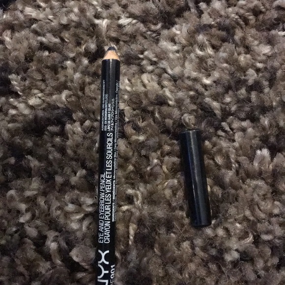 Makeup bundle - Picture 7 of 8